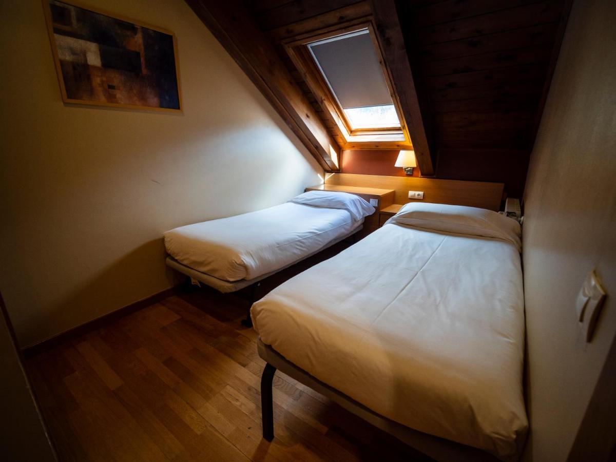 Aparthotel Siente Boi & Spa ปลา เดล เอร์มิตา ภายนอก รูปภาพ
