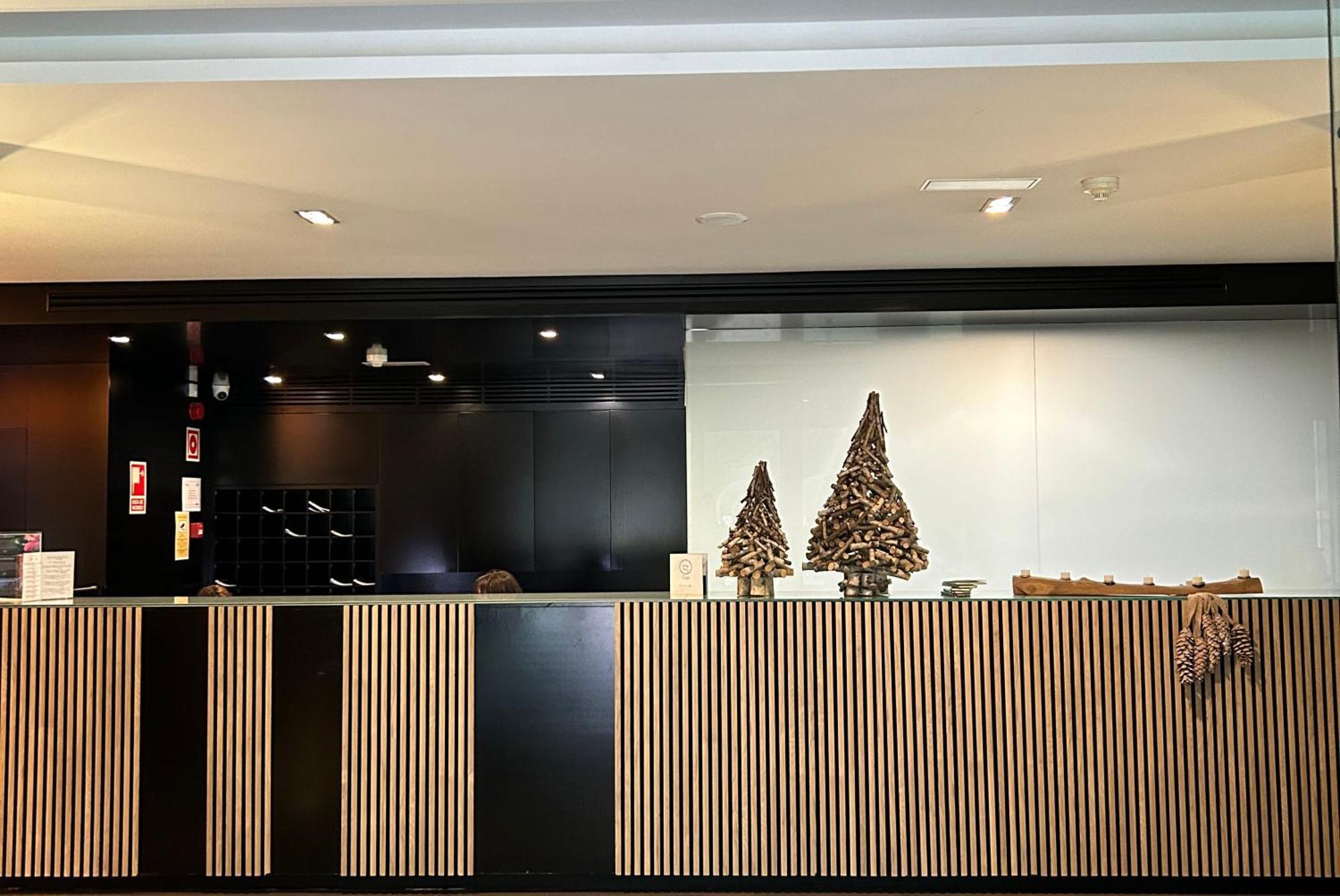 Aparthotel Siente Boi & Spa ปลา เดล เอร์มิตา ภายนอก รูปภาพ
